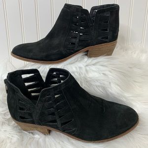 vince camuto prestetta bootie